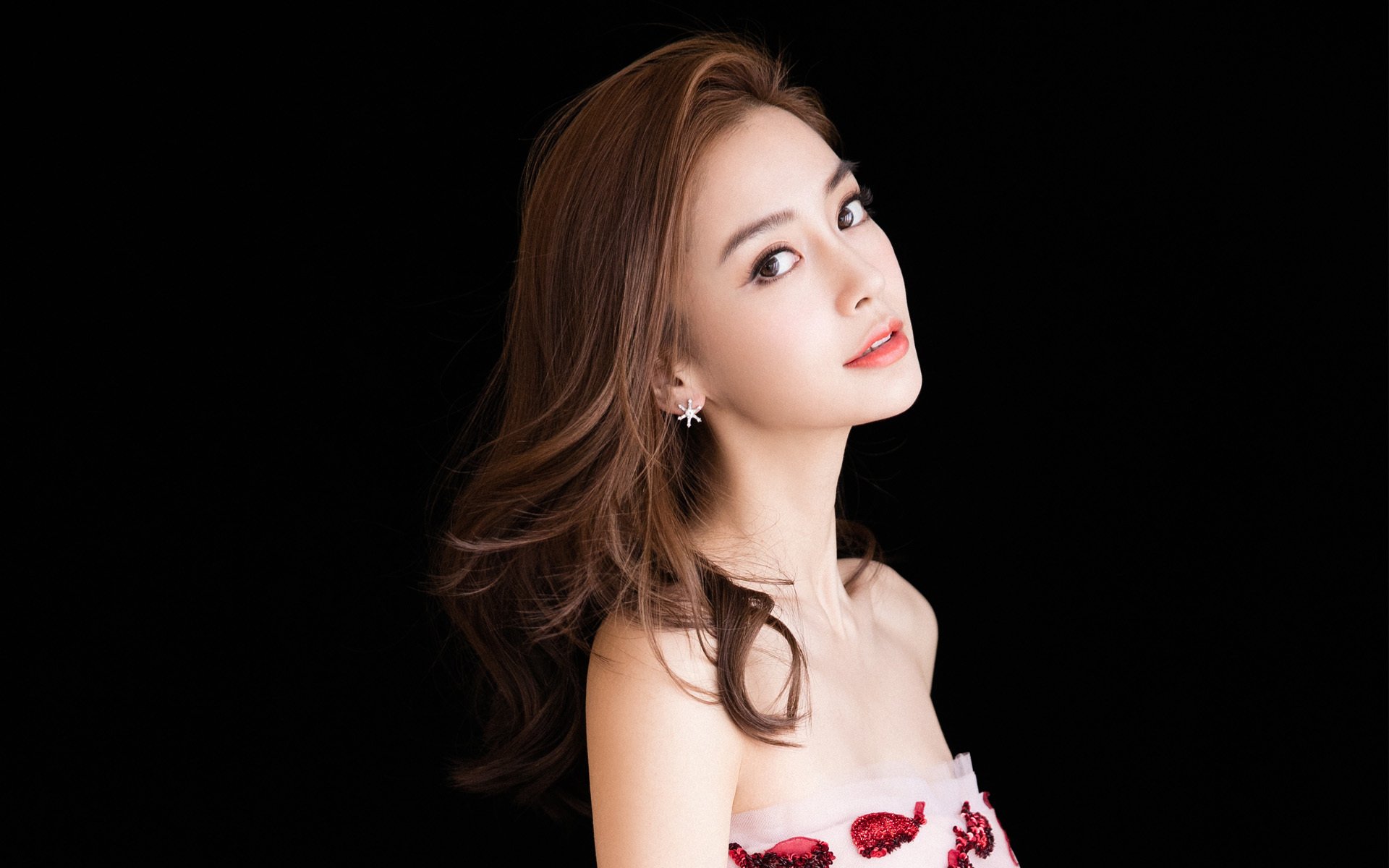 美国国家队迎来好消息,核心球员恢复训练,美国国家队球员名单