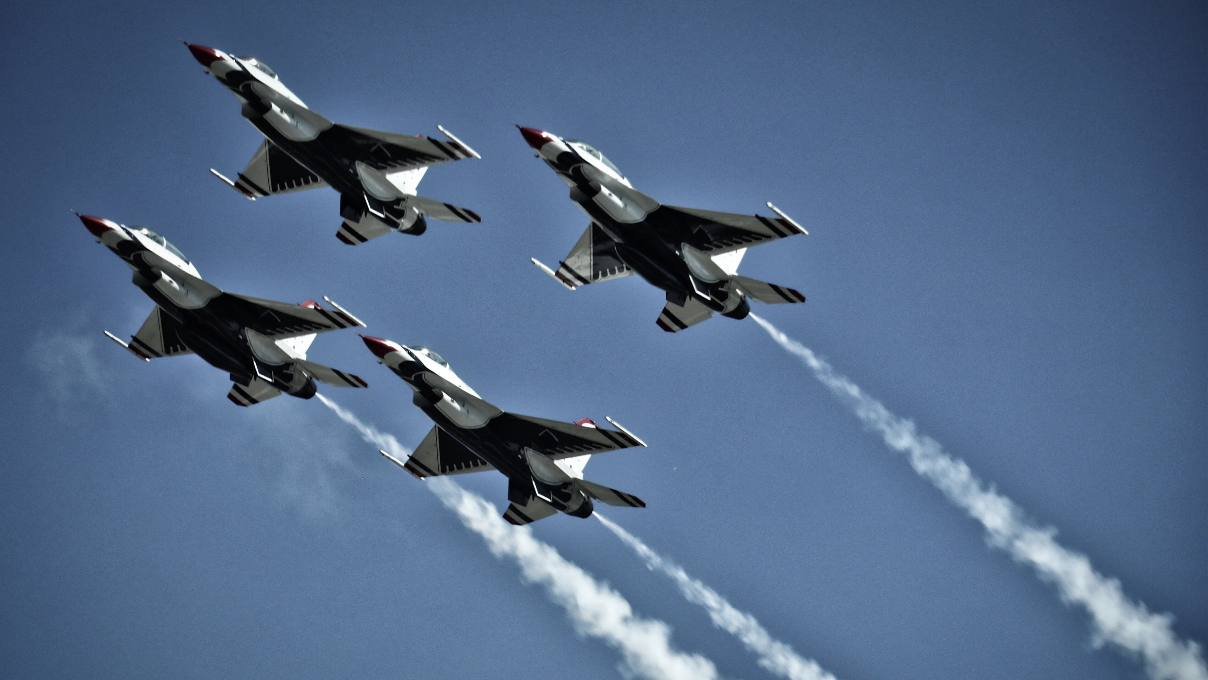 -阿斯顿维拉0-1曼城，遭遇两连败，阿斯顿维拉对曼联比赛直播