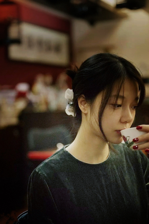 开云体育APP下载-里昂中前场默契配合提升攻防转换速度，里昂中锋